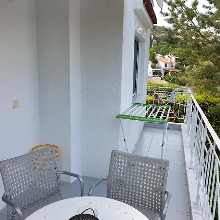 Alexander Beach Villa