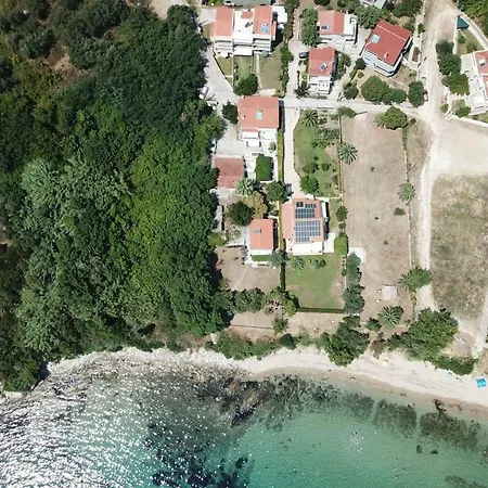 Alexander Beach Villa